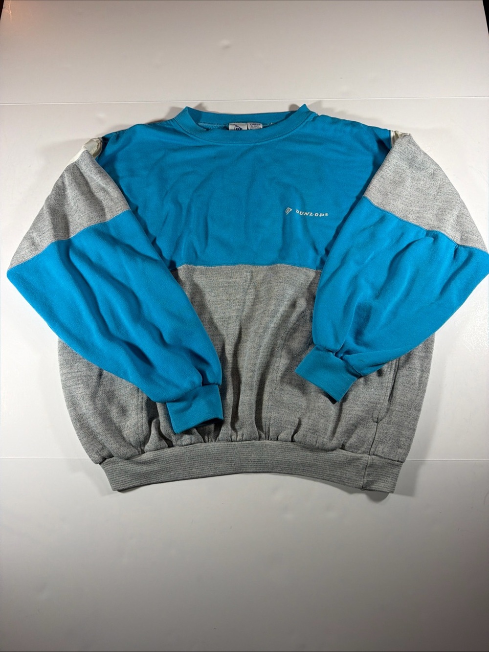 Dunlop Vintage 90’s Colorblock Crewneck Sweater - Teal & Gray